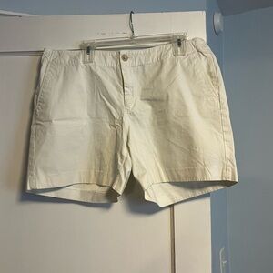 Banana Republic Women's Cream Shorts